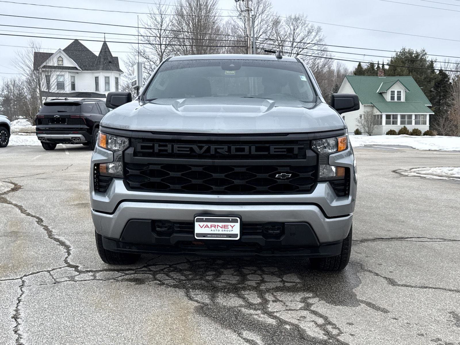 Used 2024 Chevrolet Silverado 1500 Custom w/ LPO, Dark Essentials Package AWD/4WD image 2