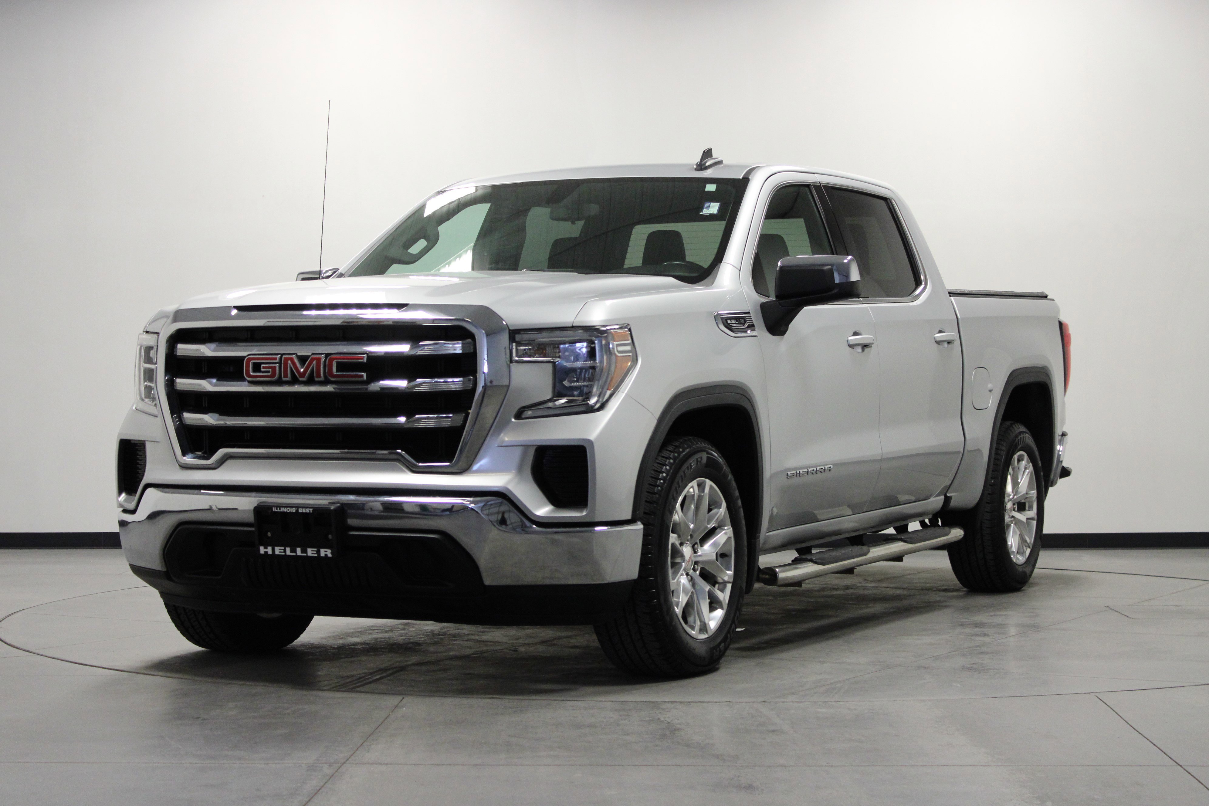 Used 2021 GMC Sierra 1500 SLE image 8