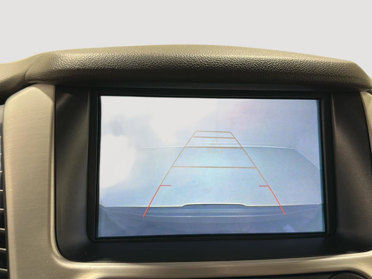 Used 2019 GMC Yukon SLT w/ Open Road Package image 13