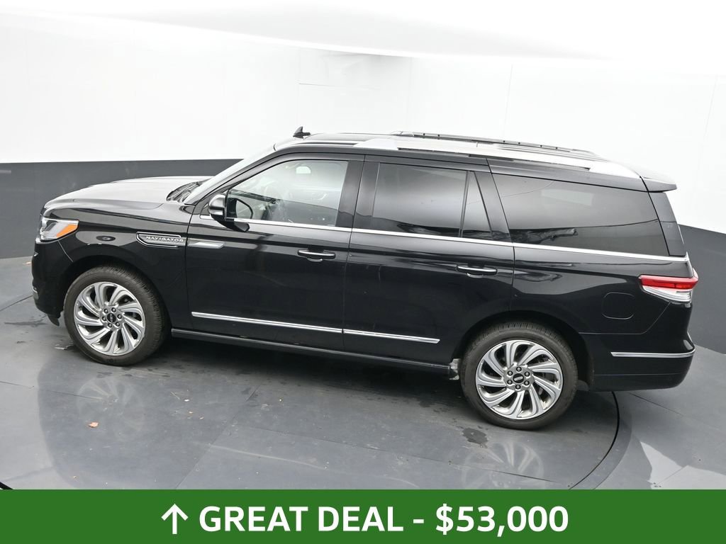 Used 2024 Lincoln Navigator Premiere image 39