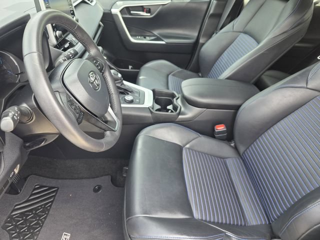 Used 2021 Toyota RAV4 XSE AWD/4WD image 13