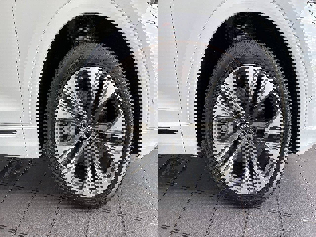 New 2025 Audi Q8 Premium Plus image 59