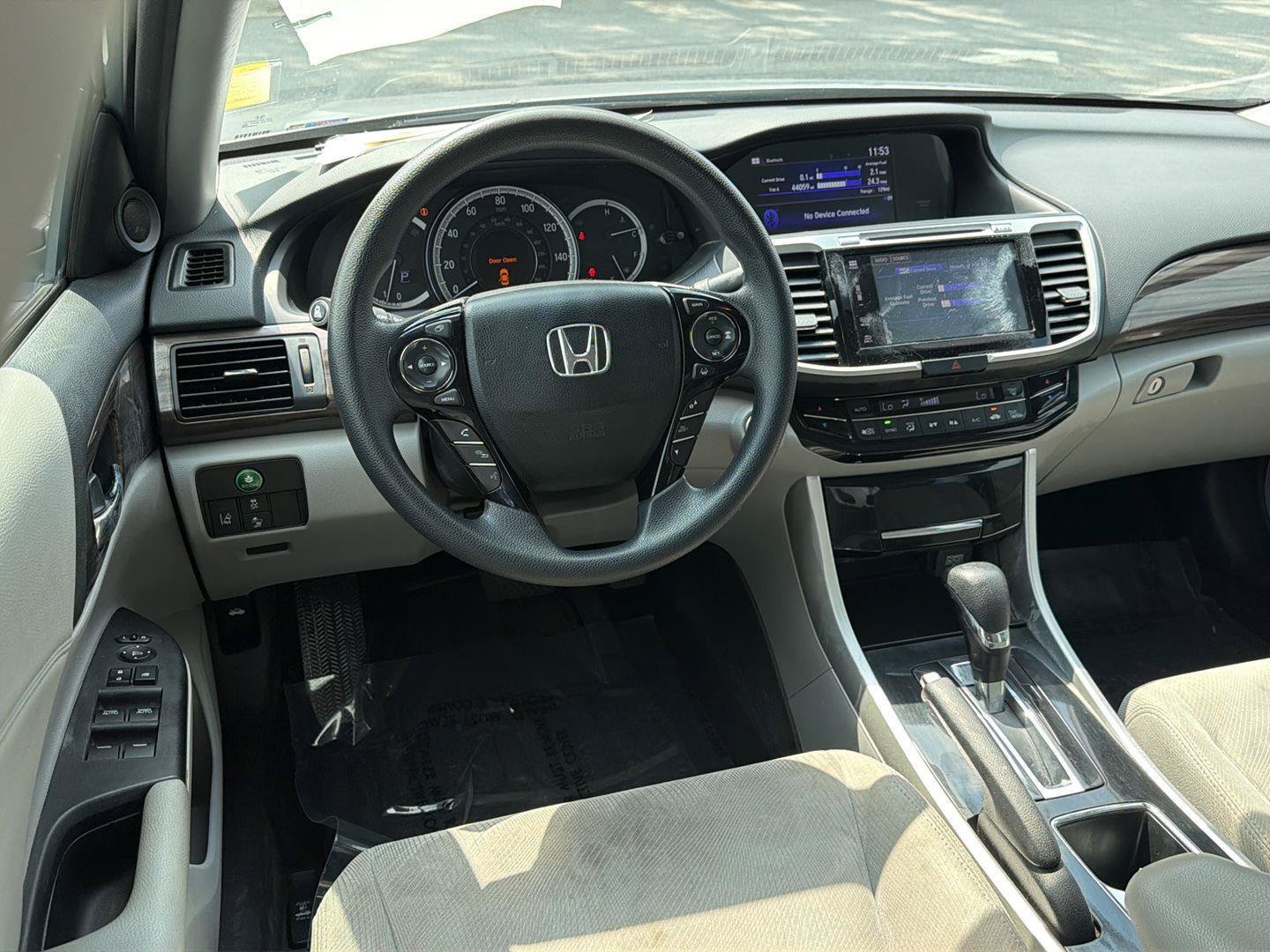 Used 2016 Honda Accord EX image 18