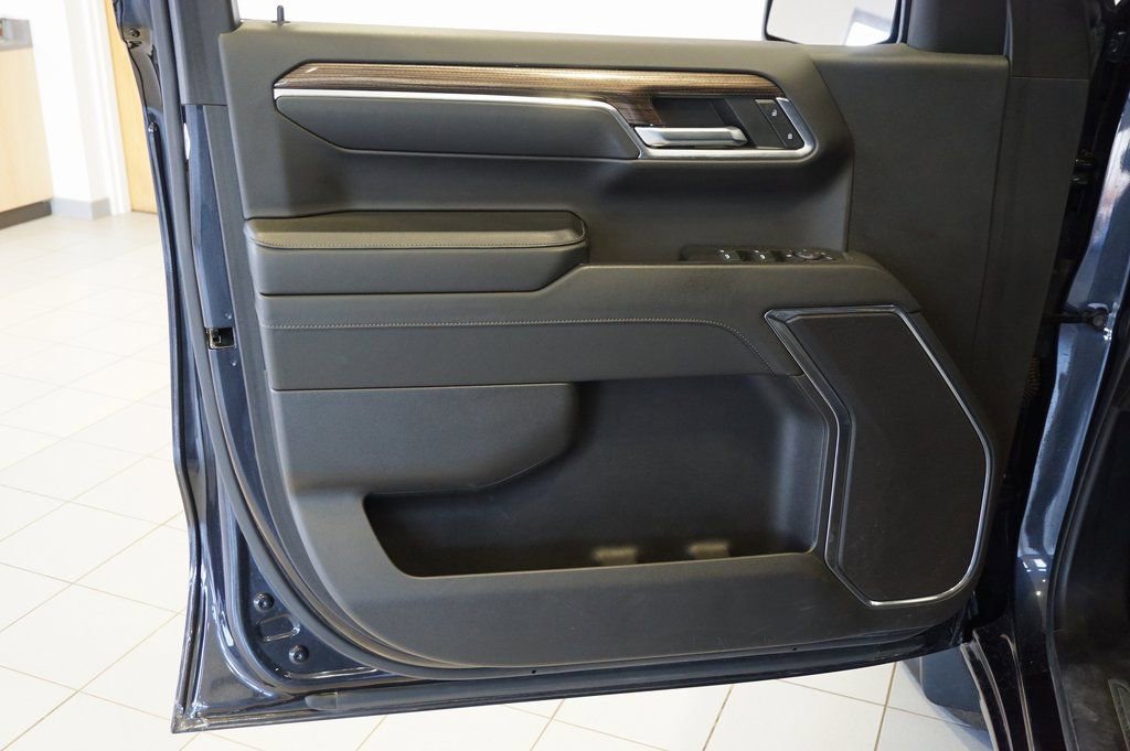 Used 2024 Chevrolet Silverado 1500 LT image 22