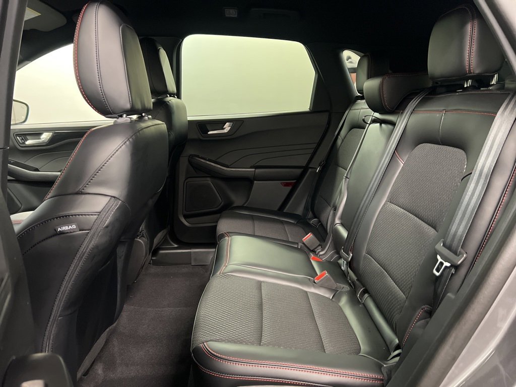 New 2026 Ford Escape ST-Line w/ Tech Pack #1 image 28