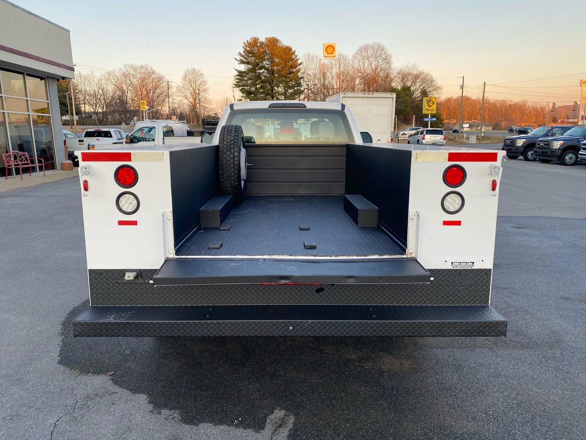 Used 2017 Ford F450 XL AWD/4WD image 33