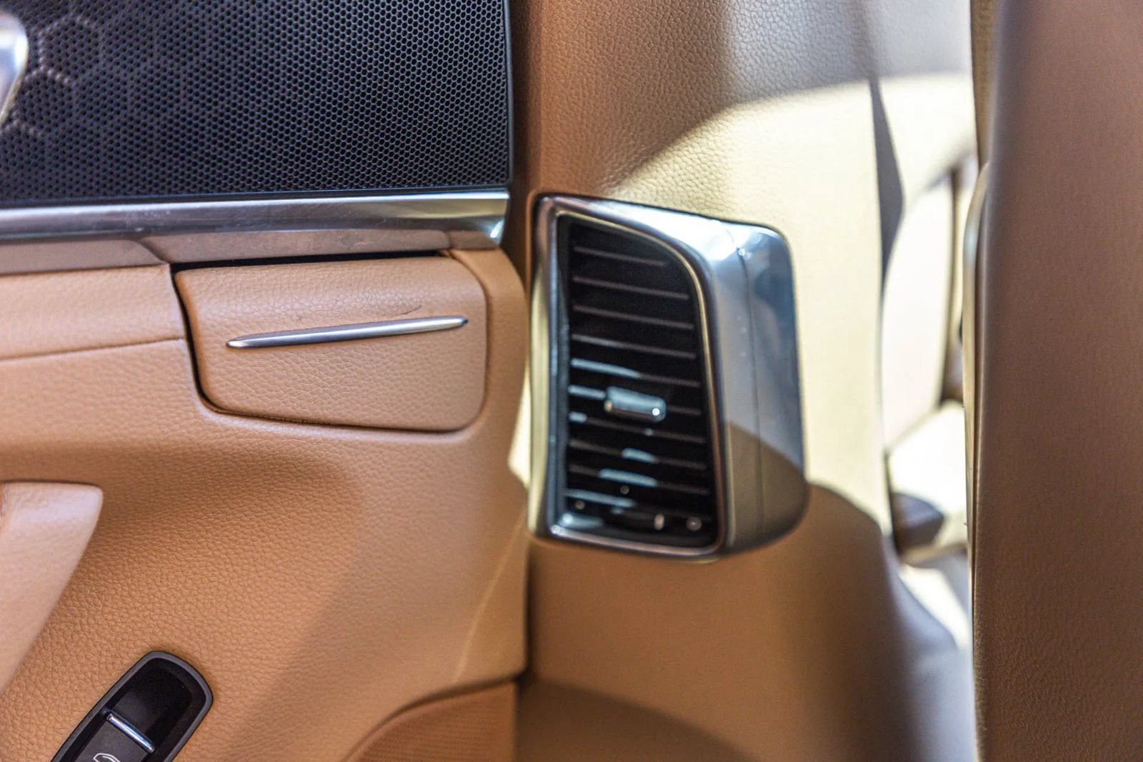 Used 2012 Porsche Panamera S RWD image 67