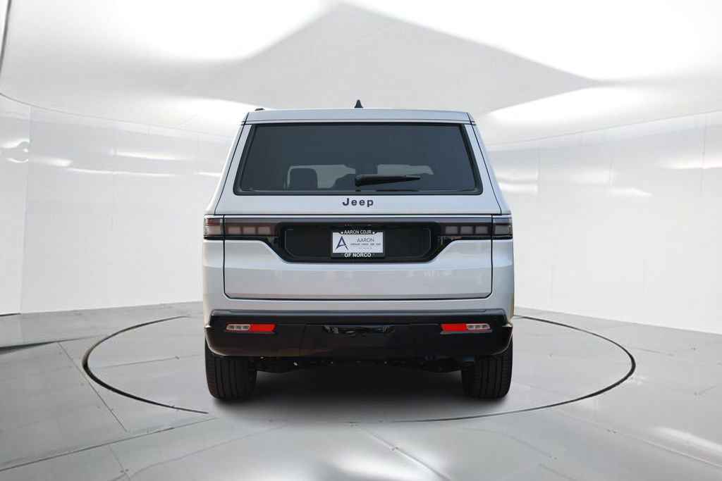 New 2026 Jeep Grand Wagoneer L 2WD w/ 8-Passenger Seating Package image 3