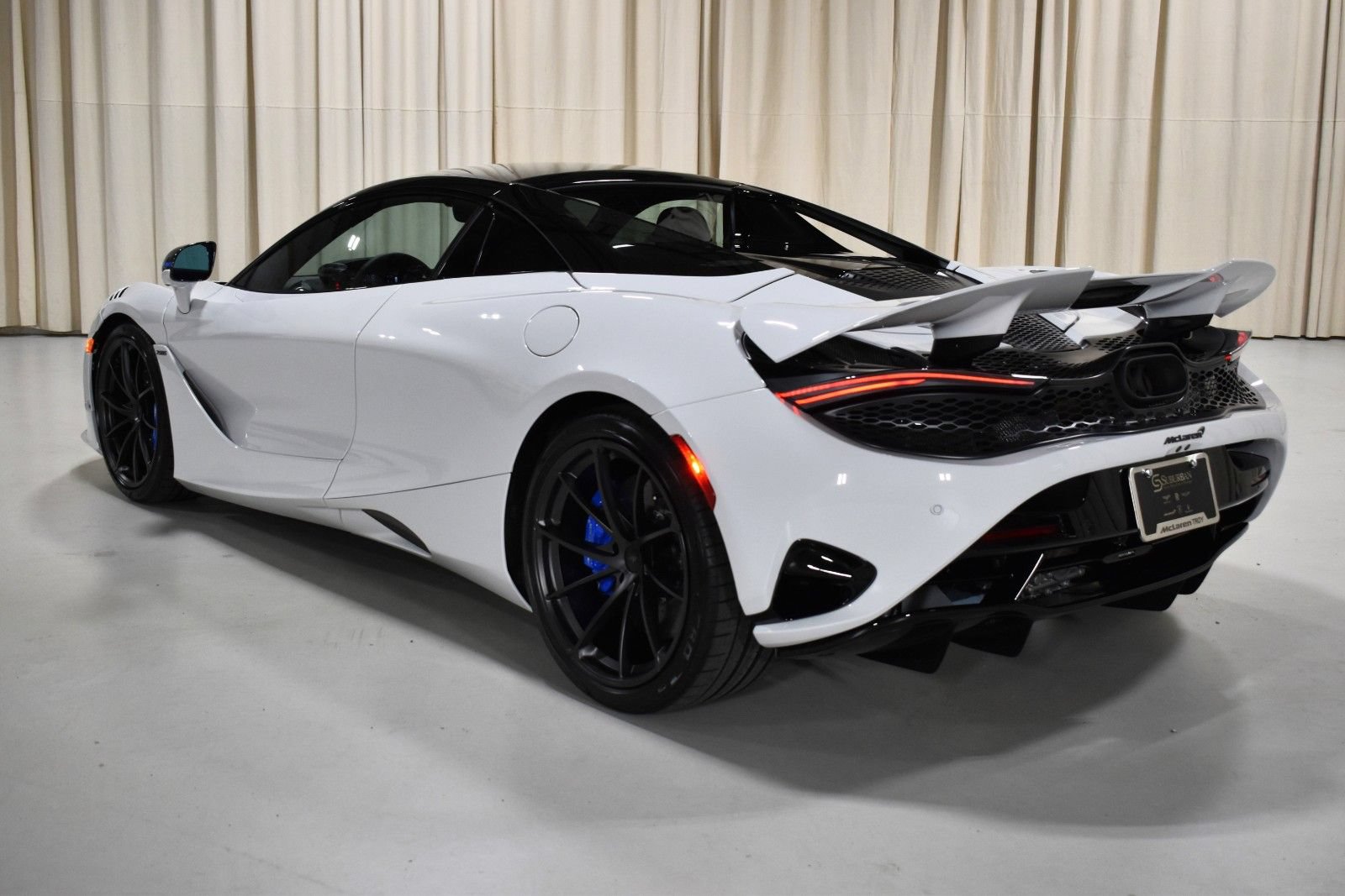 New 2027 McLaren 750S Spider RWD image 3