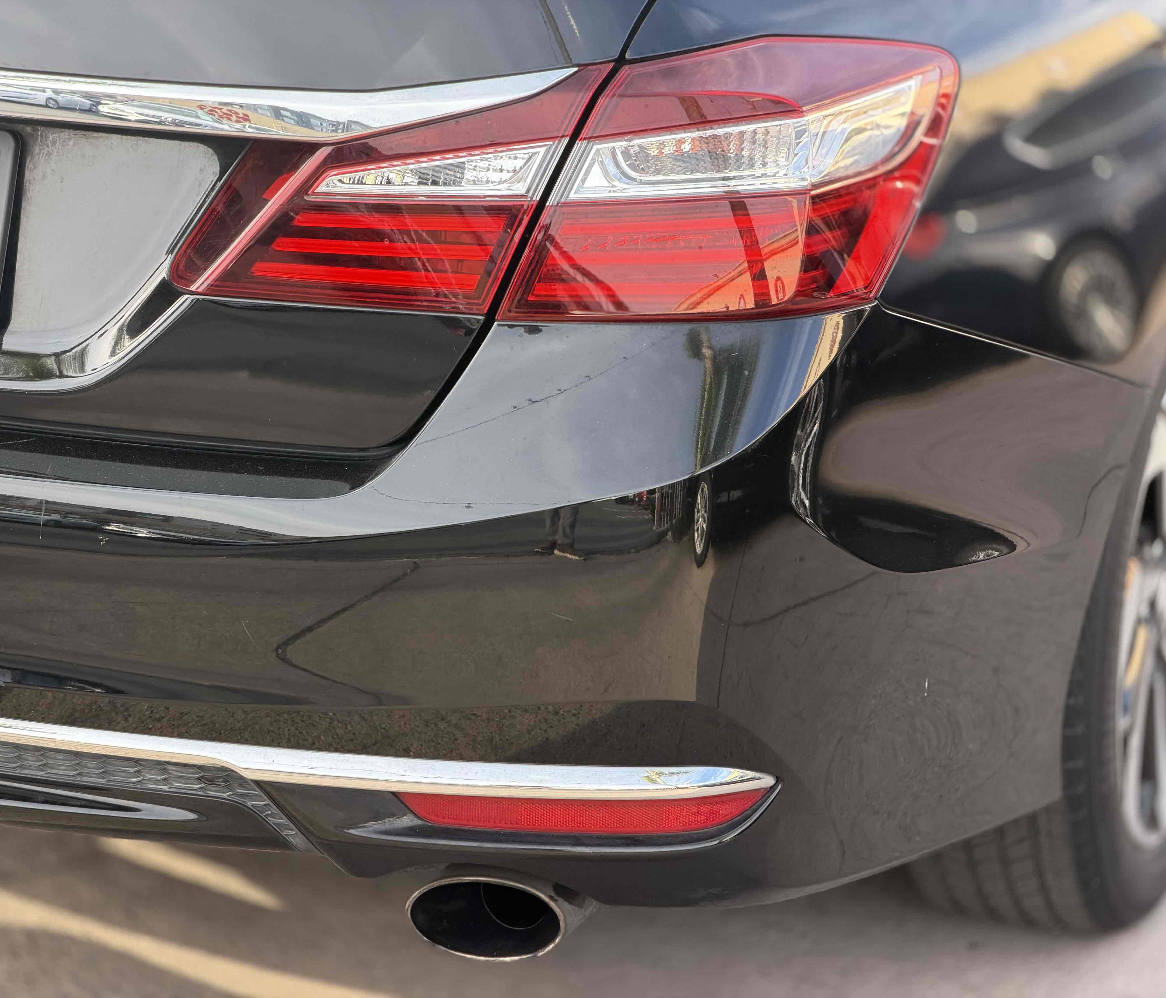 Used 2016 Honda Accord EX image 12