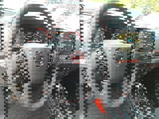 New 2026 Nissan Frontier PRO-4X w/ Pro-4x Convenience Package image 20