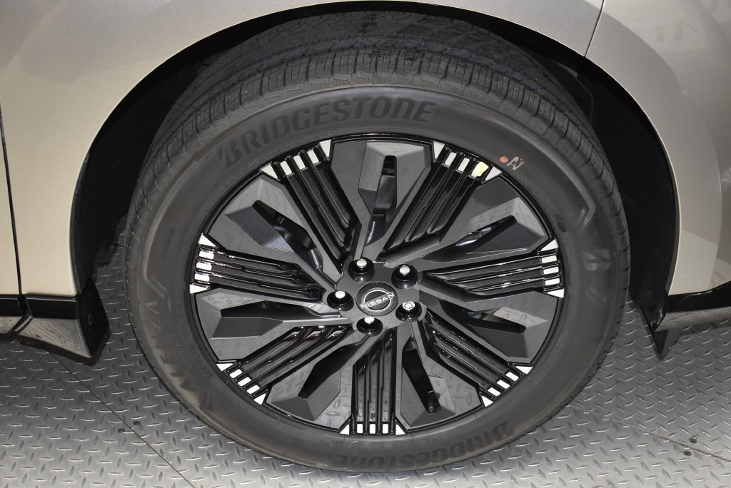 New 2026 Nissan Murano Platinum w/ Cargo Package AWD/4WD image 43