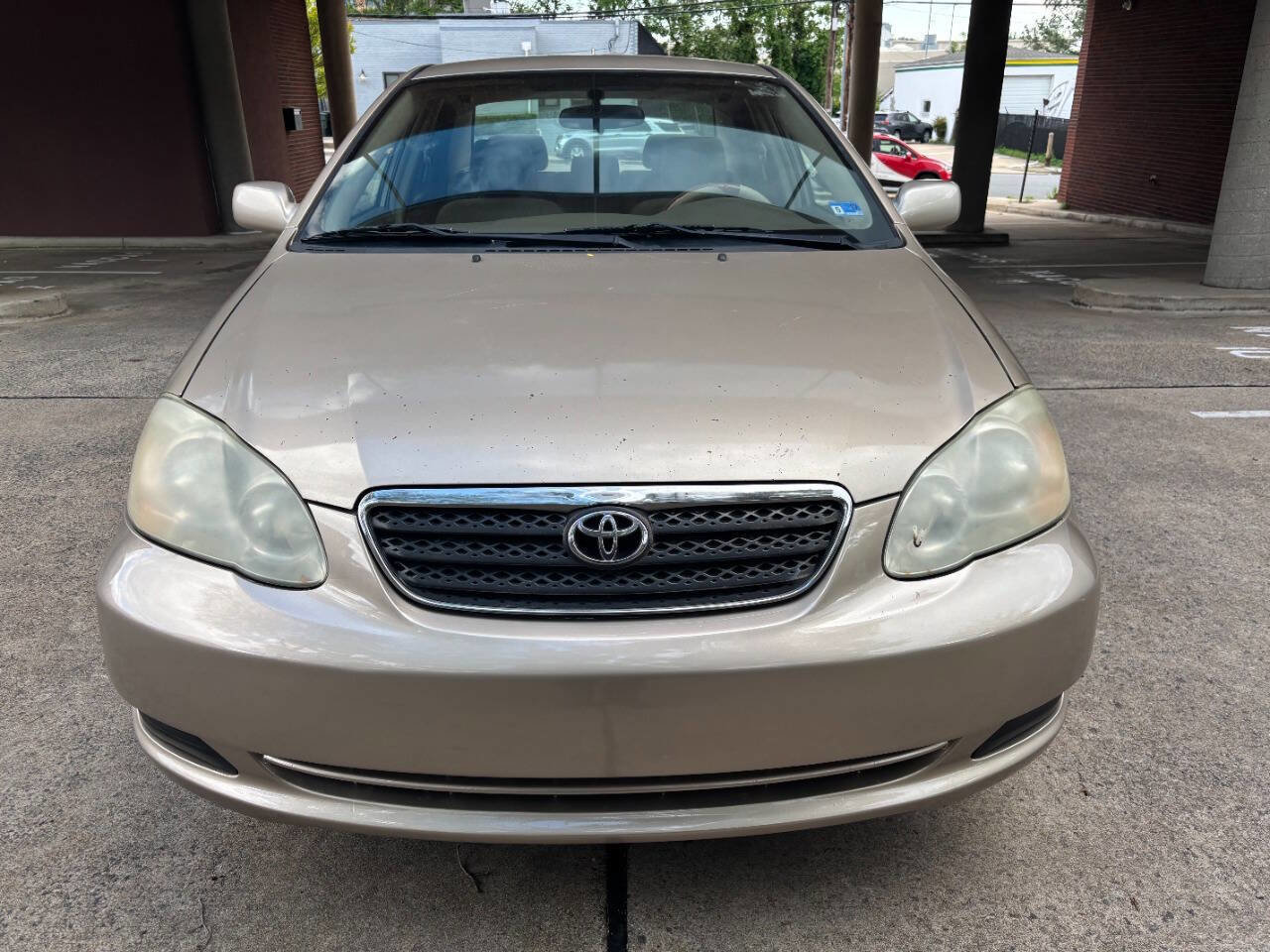 Used 2005 Toyota Corolla FWD image 2