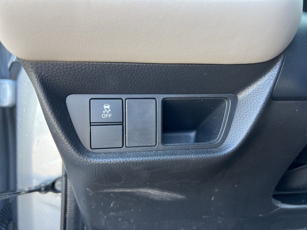 Used 2023 Honda HR-V LX image 16