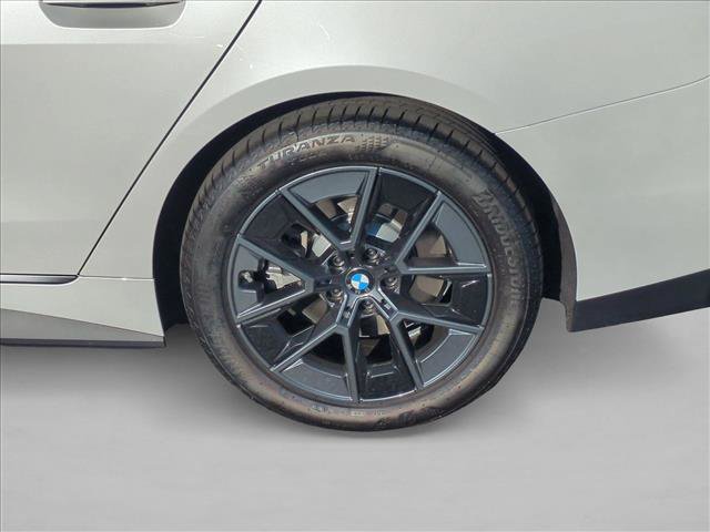 New 2026 BMW i4 eDrive40 RWD image 10