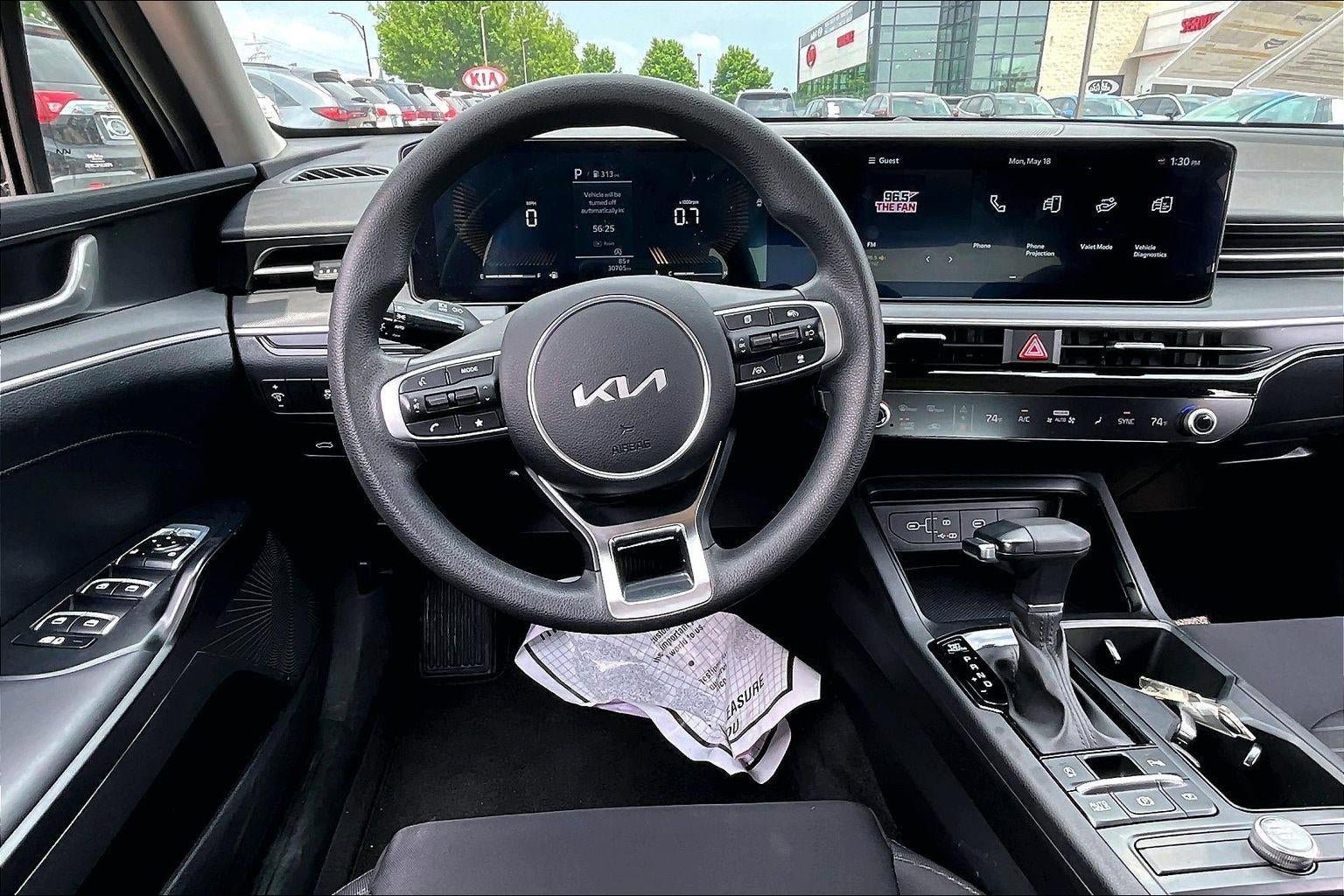 Used 2025 Kia K5 LXS FWD image 8