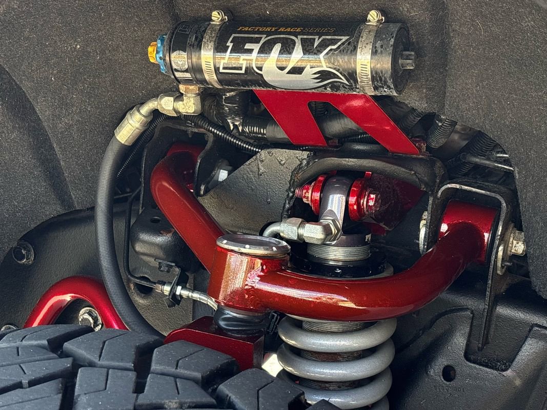 Used 2015 Chevrolet Silverado 2500 High Country w/ Duramax Plus Package image 14