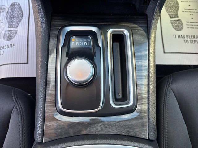 Used 2022 Chrysler 300 Touring w/ Sport Appearance Package image 23