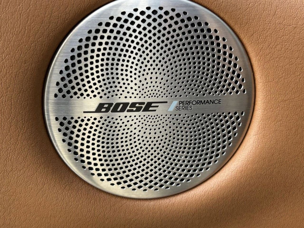 Used 2022 INFINITI QX80 Sensory w/ Cargo Package image 16