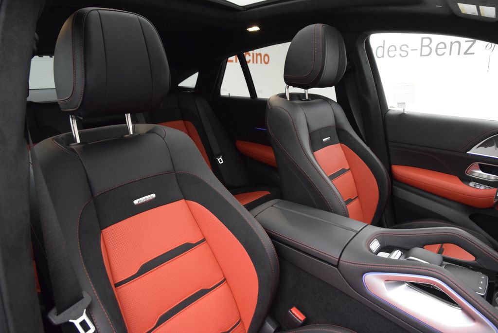 Certified 2024 Mercedes-Benz GLE 63 AMG S w/ Driver Assistance Package image 17