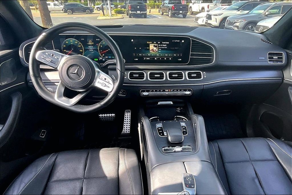 Used 2021 Mercedes-Benz GLS 580 4MATIC image 7