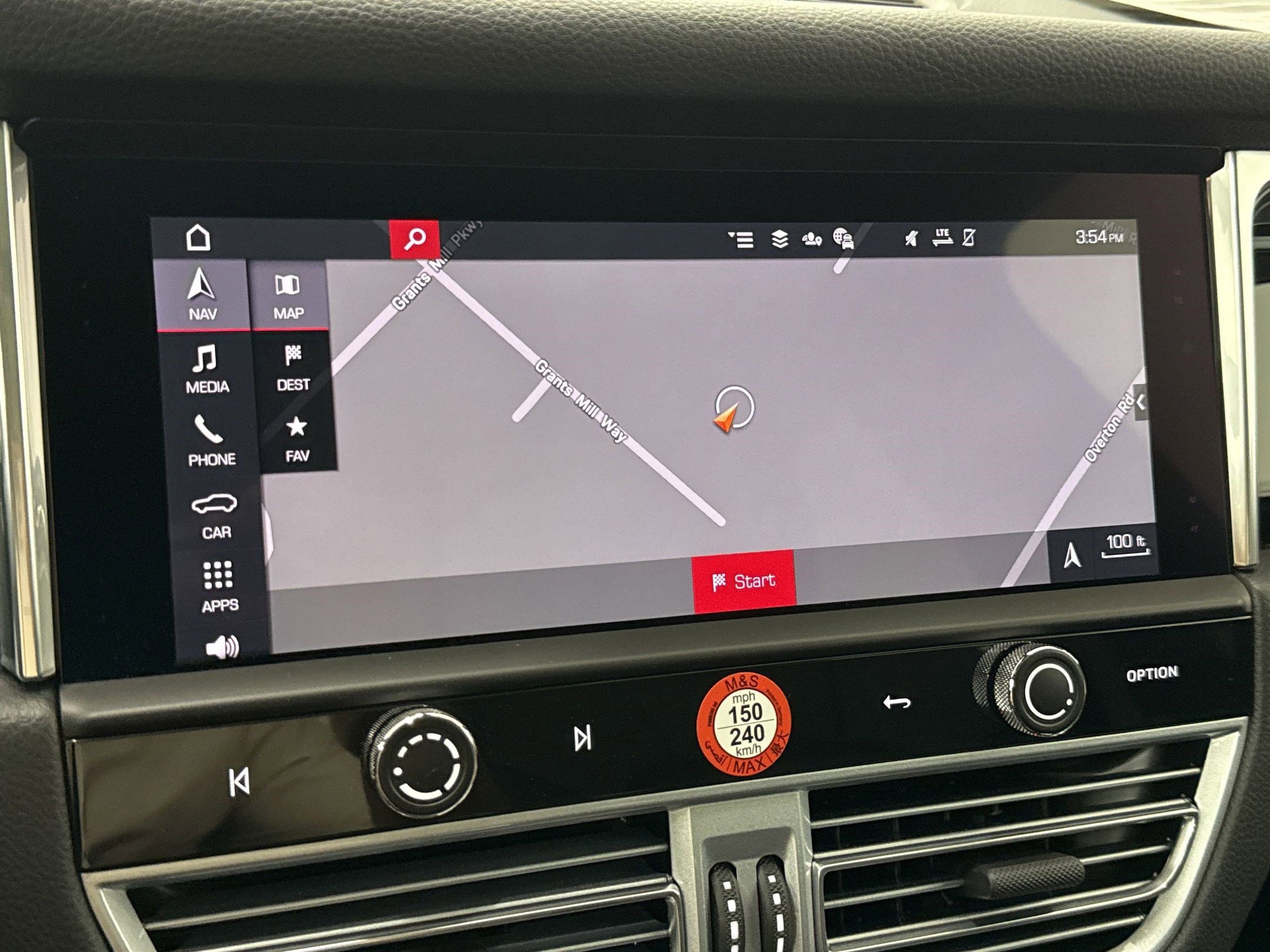 New 2025 Porsche Macan image 26