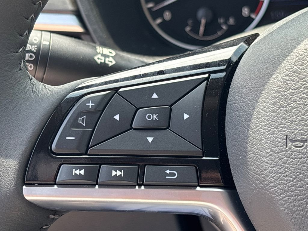 New 2025 Nissan Altima 2.5 SL image 18