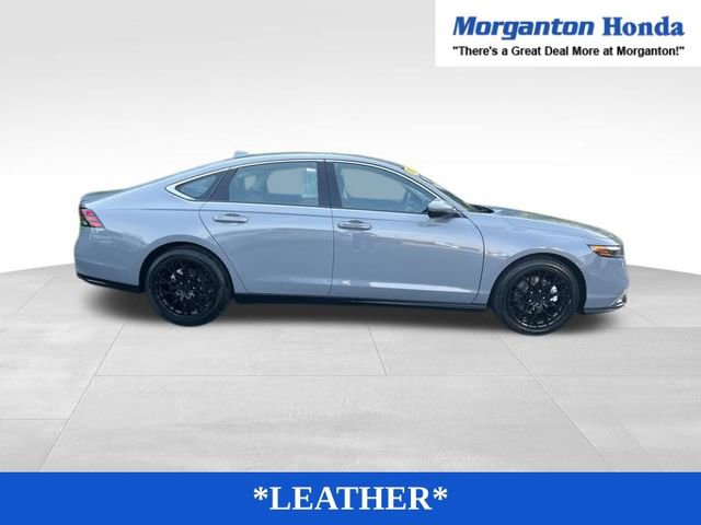 Used 2023 Honda Accord Touring image 9