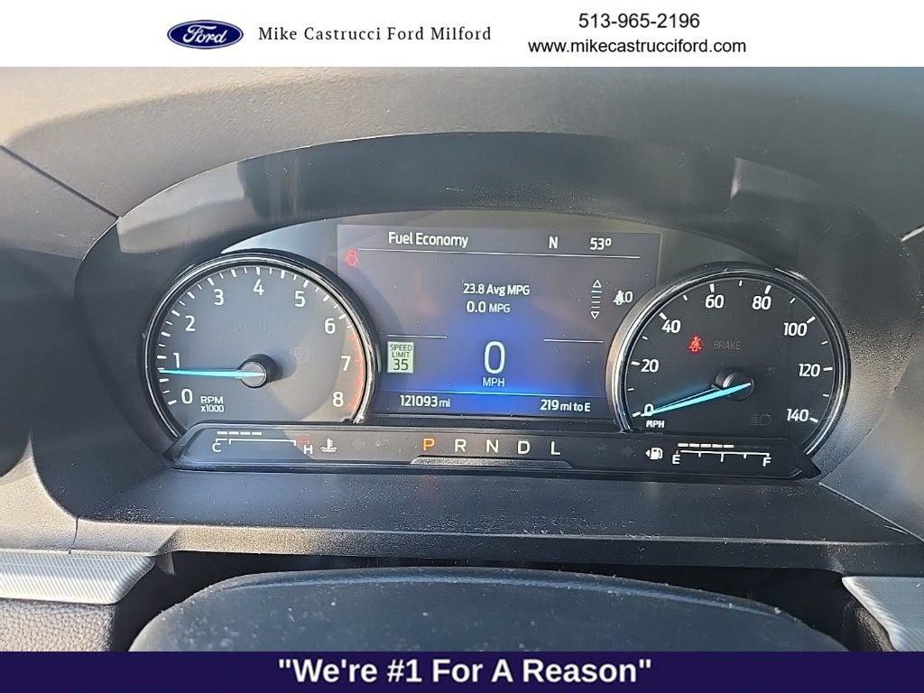 Used 2022 Ford Explorer XLT w/ Equipment Group 202A image 6