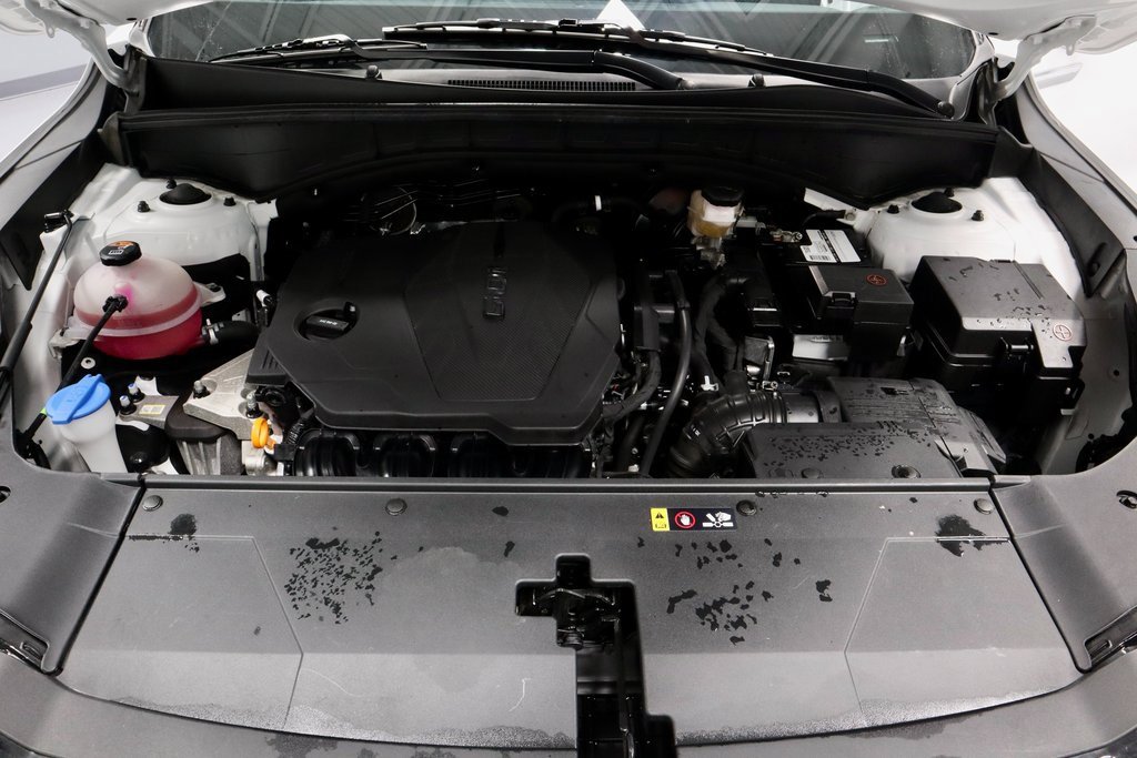 Used 2024 Kia Sorento S image 19