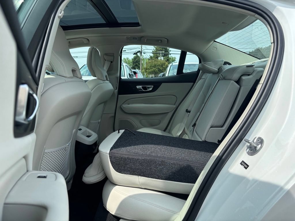 Certified 2024 Volvo S60 B5 Plus w/ Climate Package AWD/4WD image 22