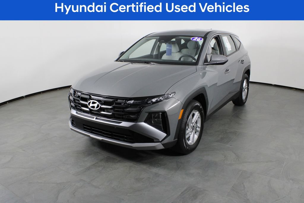 Certified 2026 Hyundai Tucson SE FWD image 2
