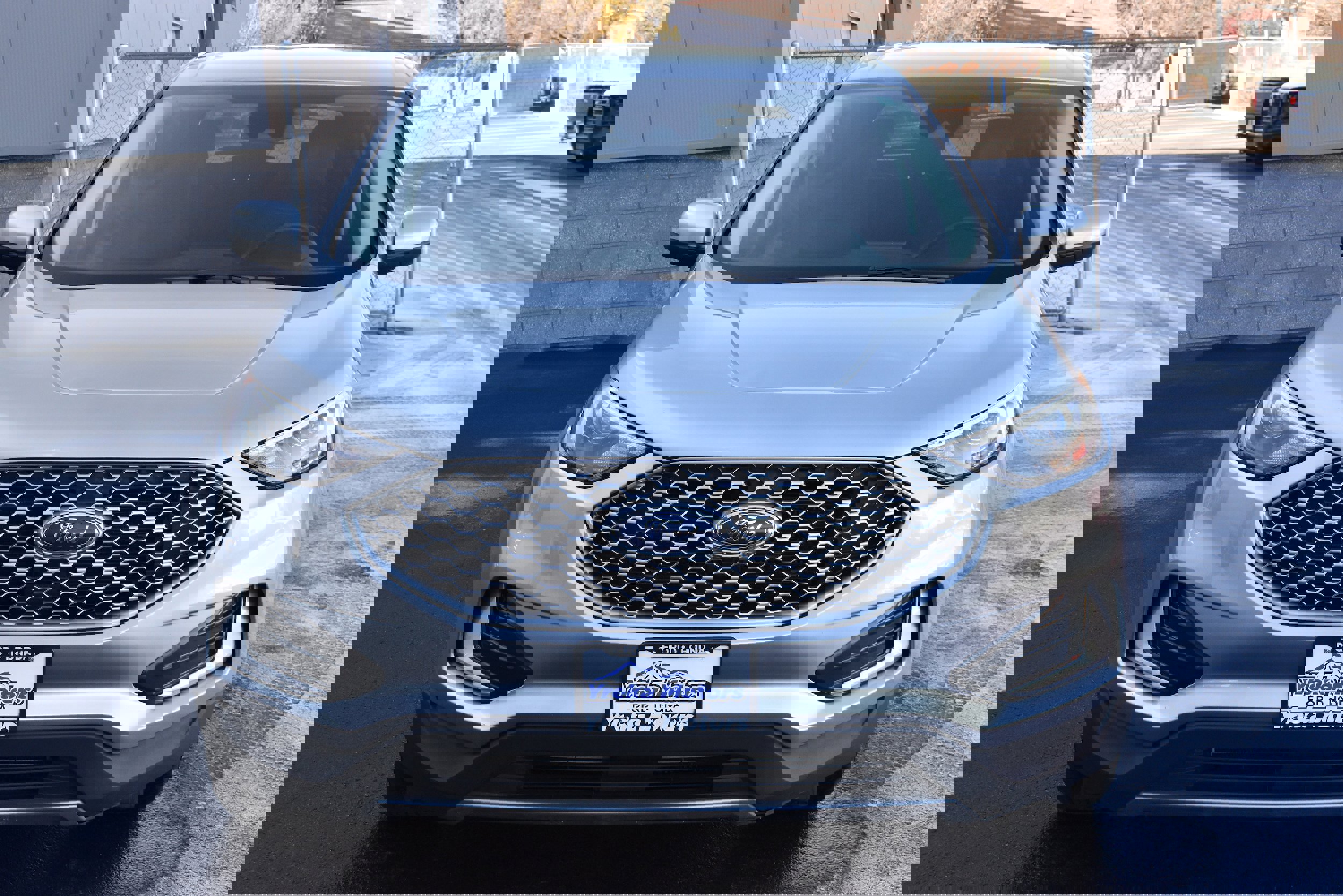 Used 2024 Ford Edge SEL image 3