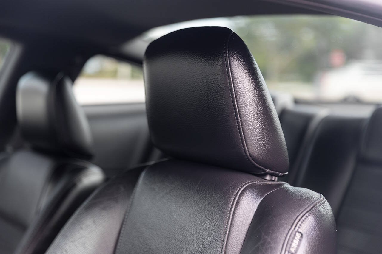 Used 2007 Ford Mustang GT RWD image 30