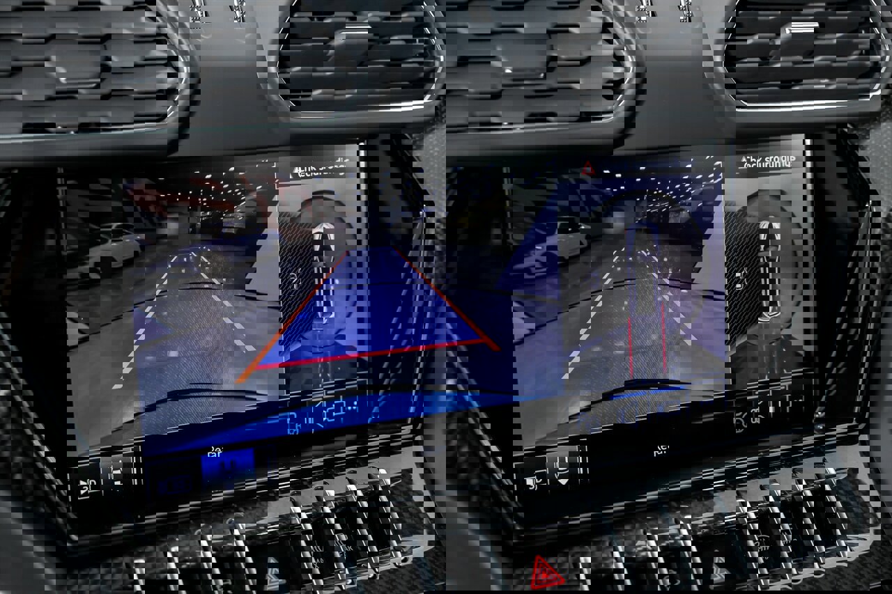 Used 2024 Lamborghini Urus Performante image 38