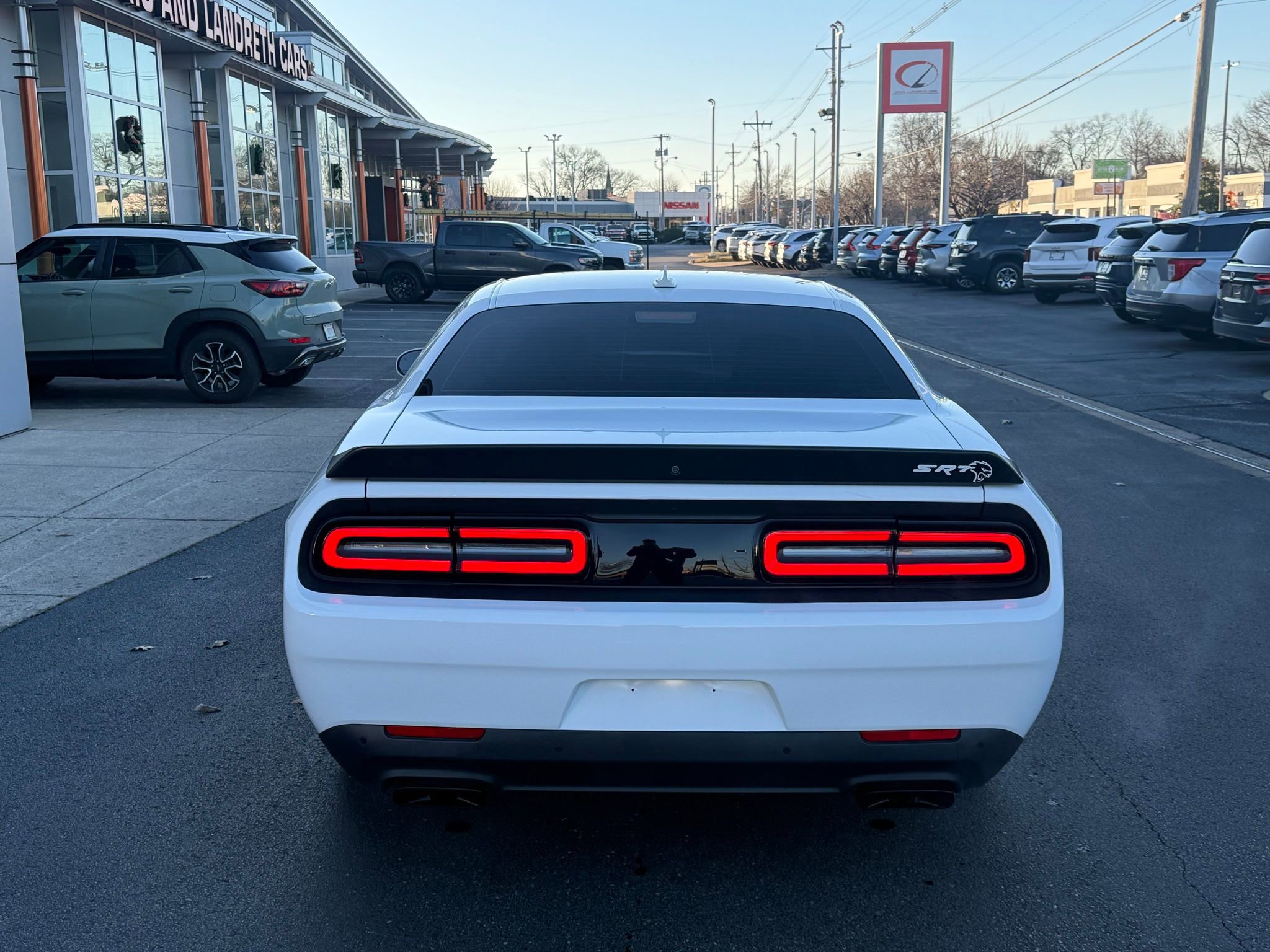 Used 2016 Dodge Challenger SRT Hellcat image 7