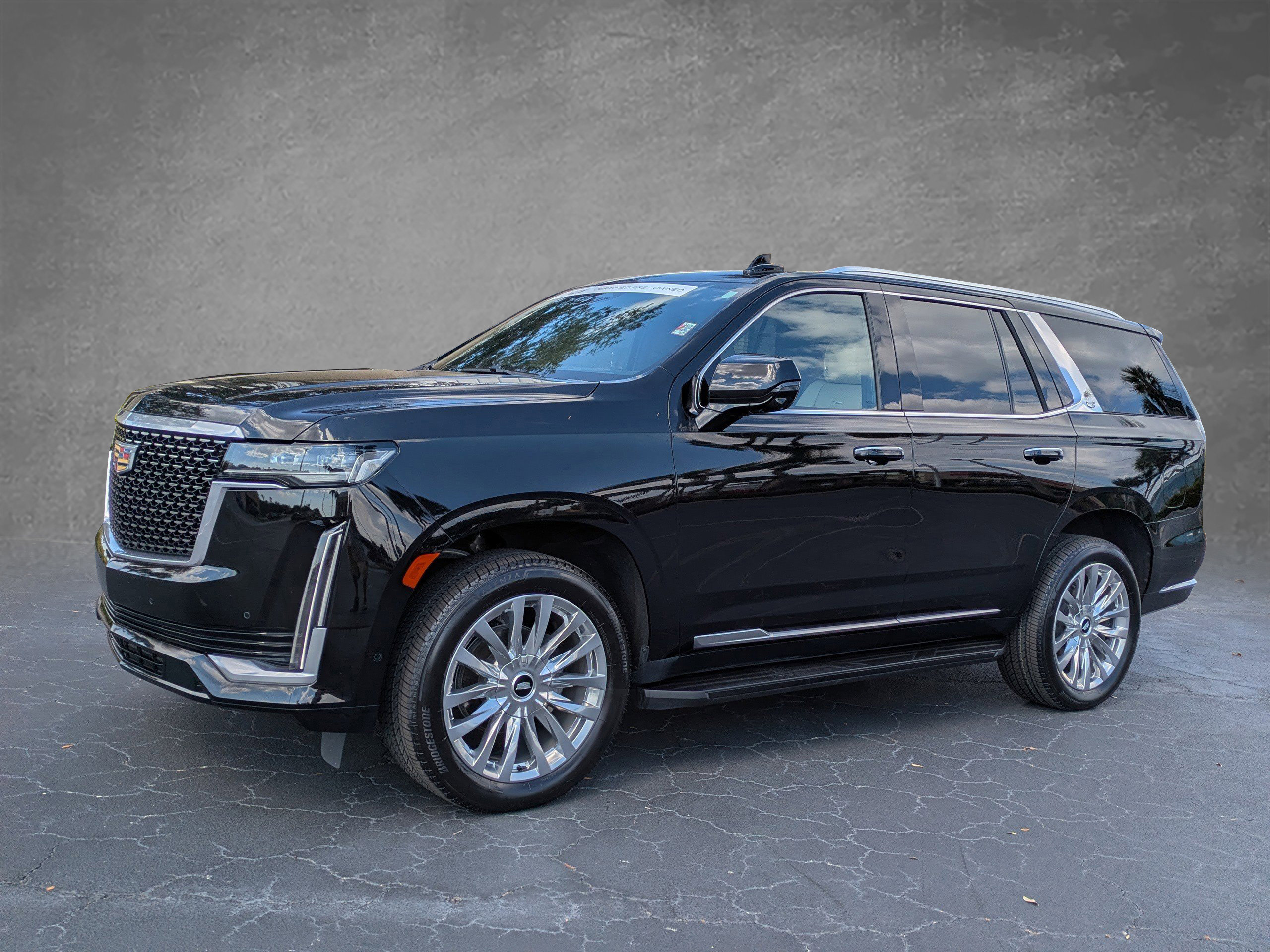 Certified 2023 Cadillac Escalade Premium Luxury image 2