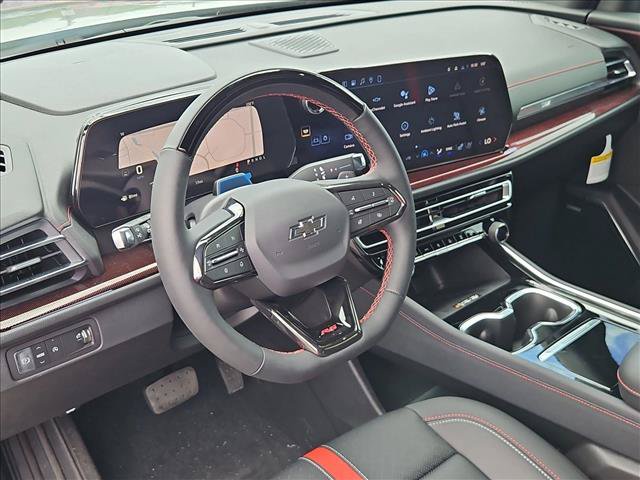 New 2026 Chevrolet Traverse RS FWD image 3