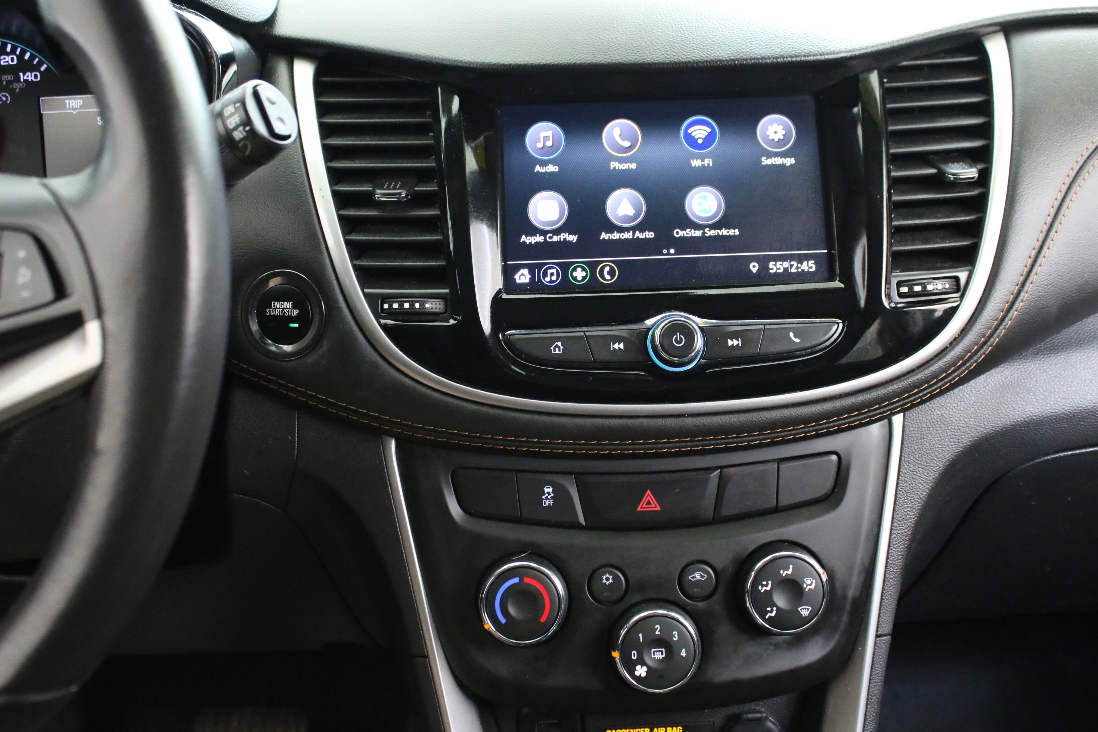 Used 2022 Chevrolet Trax LT w/ Midnight Edition image 19