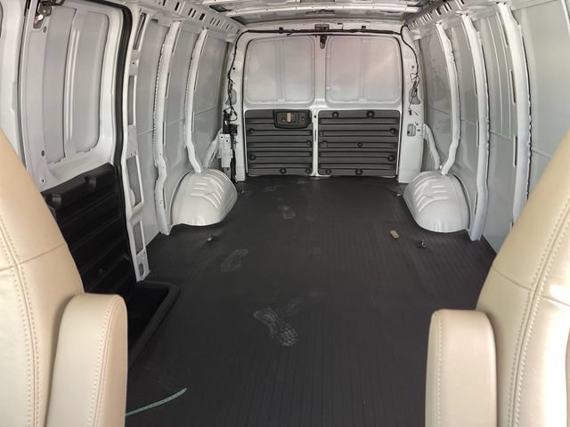 New 2025 GMC Savana 2500 Extended w/ Enhanced Convenience Package RWD image 16