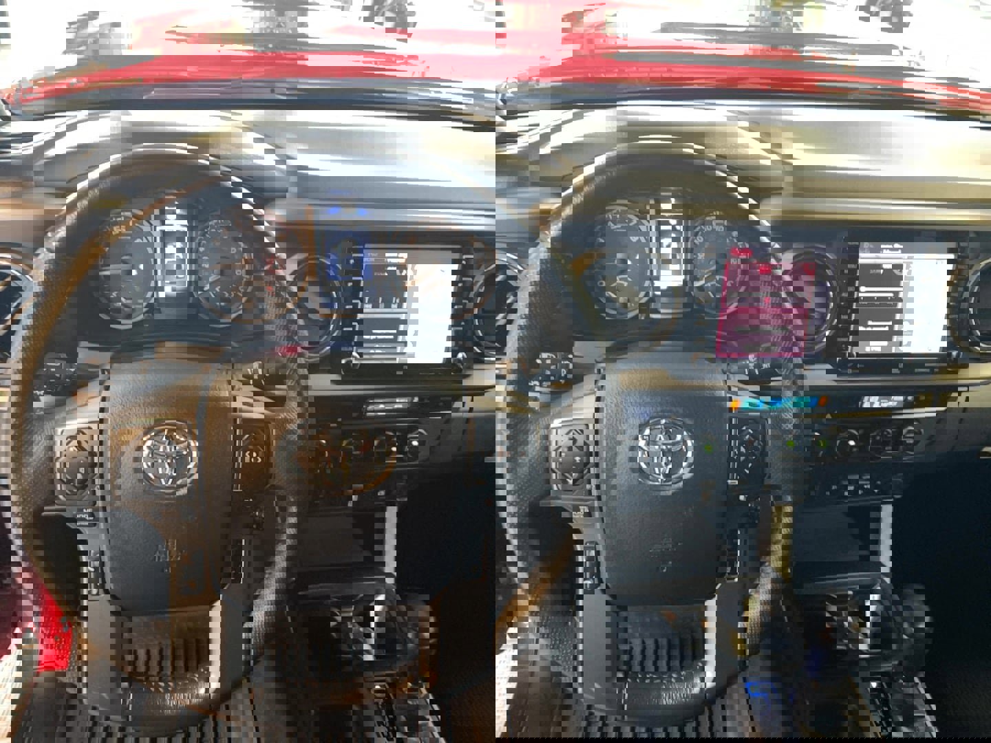 Used 2021 Toyota Tacoma TRD Sport w/ TRD Premium Sport Package image 18