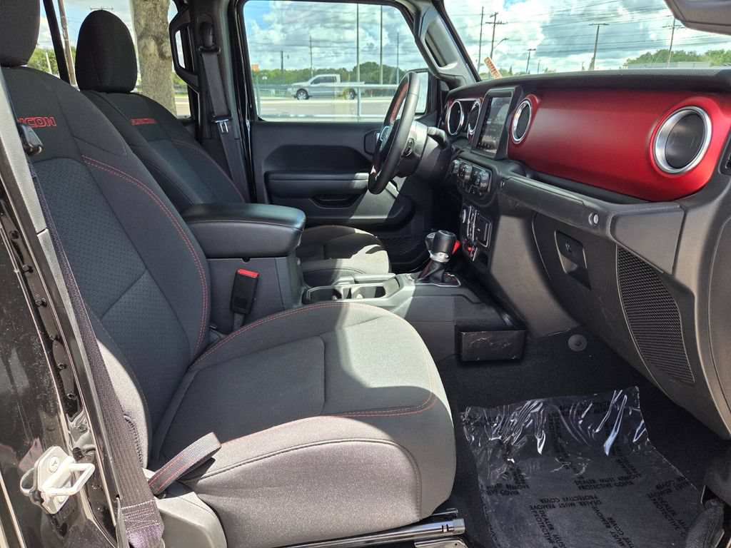 Used 2023 Jeep Gladiator Rubicon w/ LED Lighting Group AWD/4WD image 15