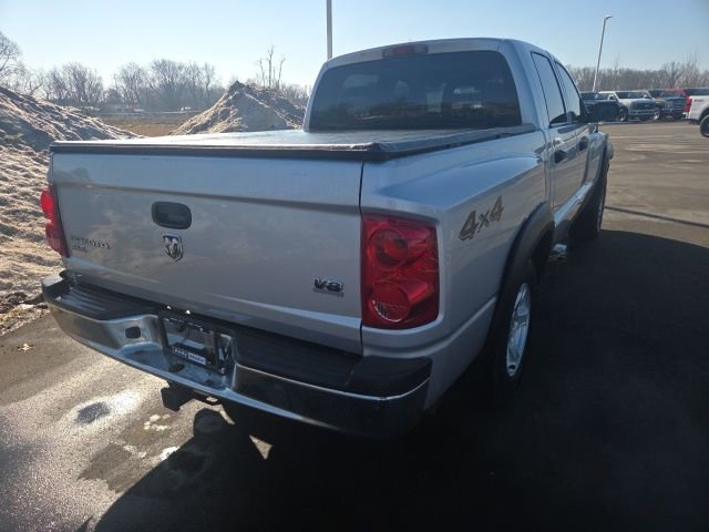 Used 2005 Dodge Dakota SLT image 7