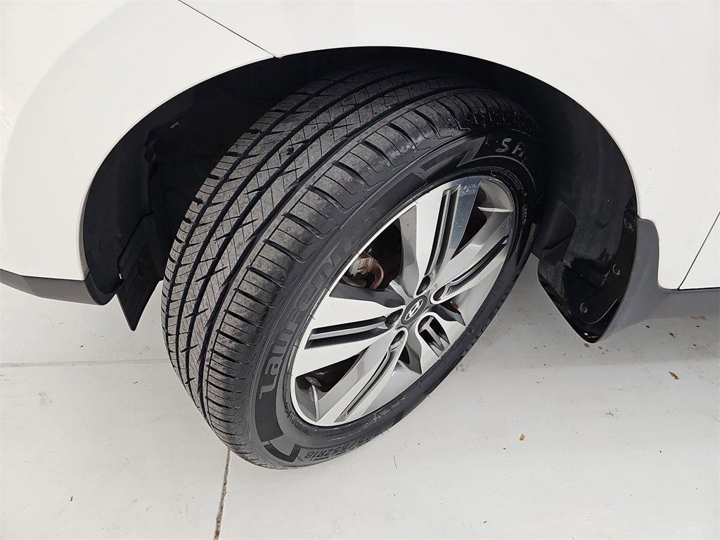 Used 2014 Hyundai Tucson Limited image 44