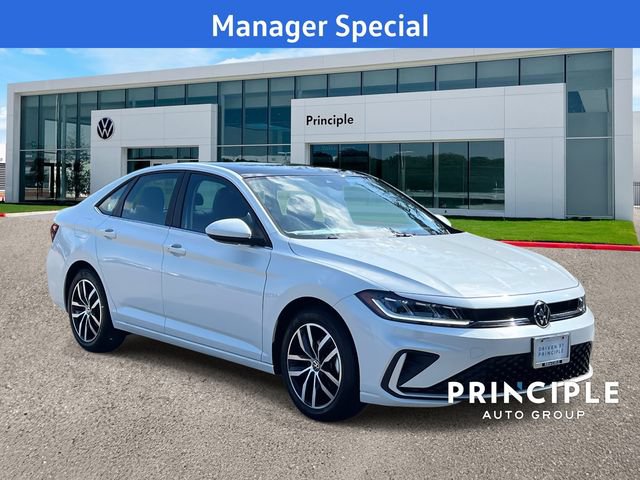 New 2026 Volkswagen Jetta SE FWD image 2