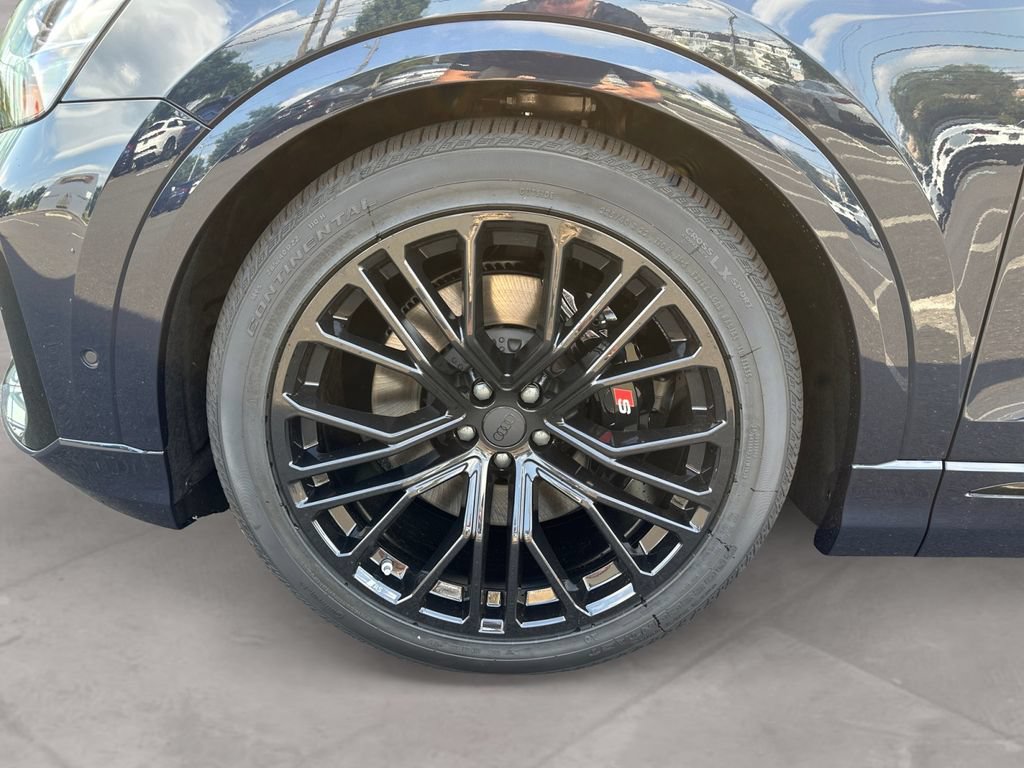 New 2026 Audi SQ8 Premium Plus AWD/4WD image 14