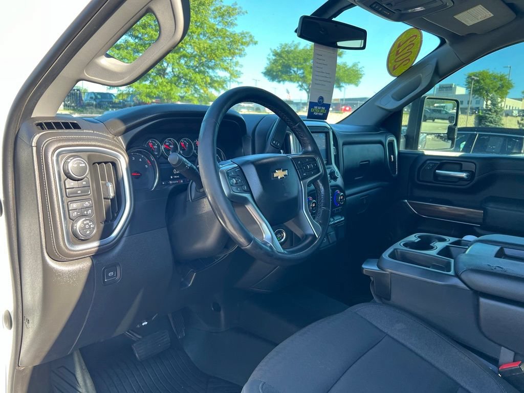 Used 2022 Chevrolet Silverado 2500 LT w/ Convenience Package AWD/4WD image 18
