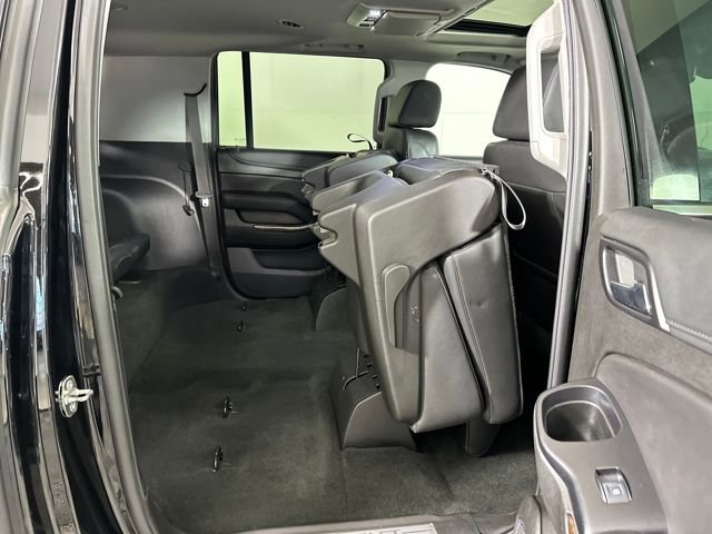 Used 2018 Chevrolet Suburban LT image 27