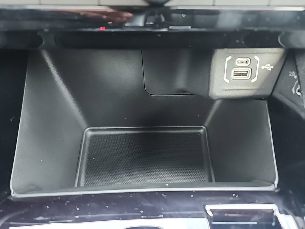 New 2026 Jeep Compass Limited image 34