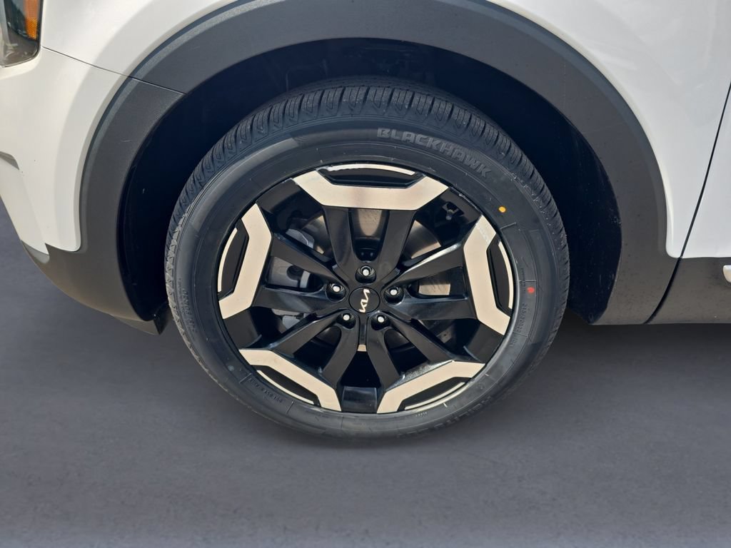 Used 2023 Kia Telluride EX FWD image 10